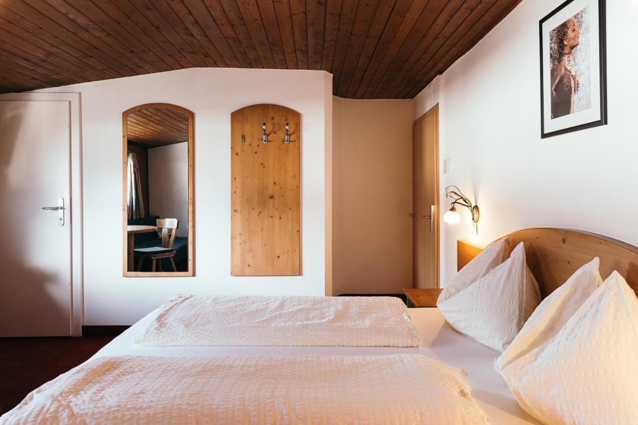 Gasthof Residence Brugghof & Erlhof 坎波图雷斯 外观 照片