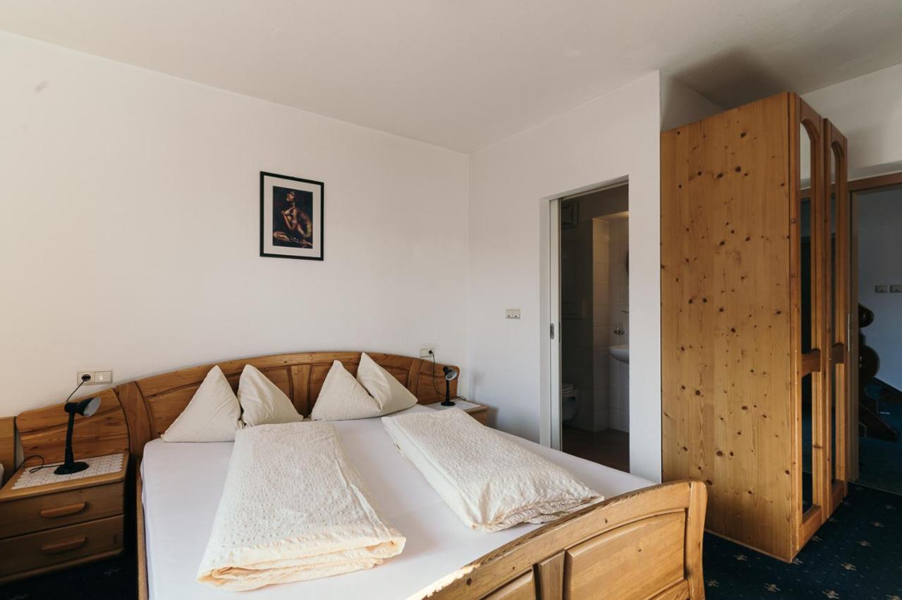 Gasthof Residence Brugghof & Erlhof 坎波图雷斯 外观 照片